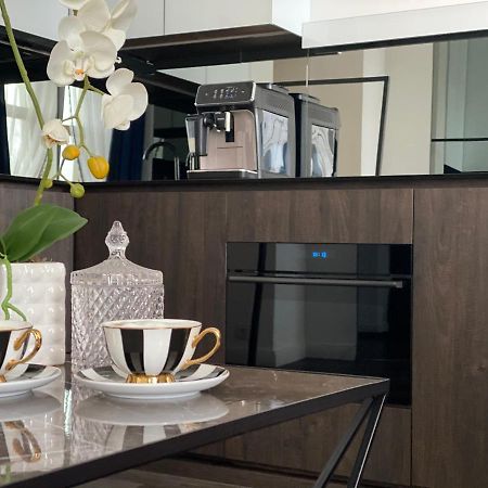 Modern And Luxury Apartment In The Center Of Kaunas Kültér fotó