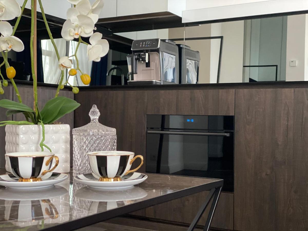 Modern And Luxury Apartment In The Center Of Kaunas Kültér fotó