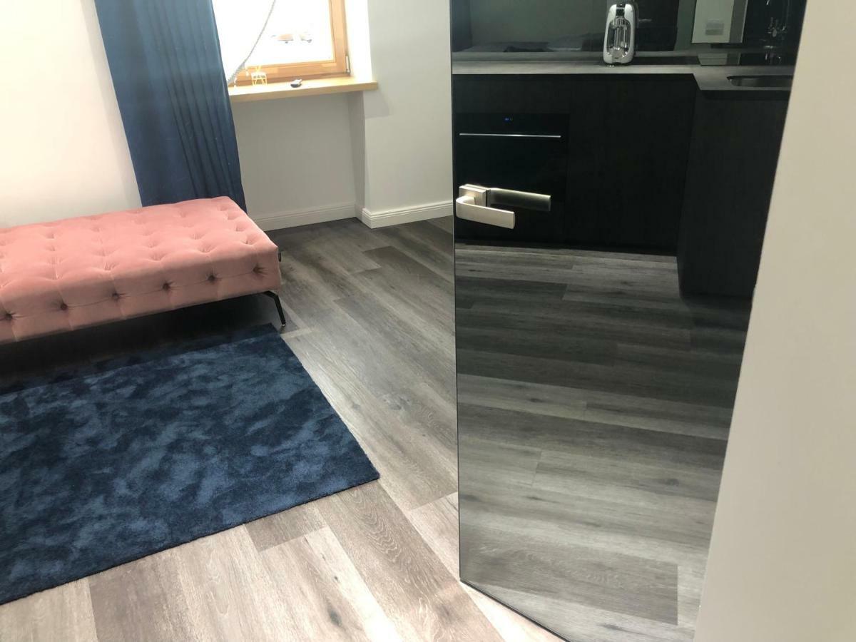 Modern And Luxury Apartment In The Center Of Kaunas Kültér fotó
